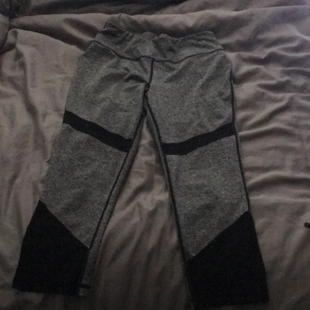 cropped running pants